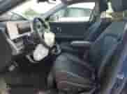 2023 Hyundai Ioniq 5 Limited с VIN KM8KRDAF7PU127920, выставлен на аукционе Copart как лот 82553215 с пробегом 36 676 миль миль и Списание • Salvage title. История ставок и продаж доступна на DreamBid. Изображение 7.