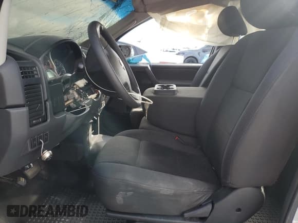 ✅ 2011 Nissan Titan S • VIN: 1N6BA0CHXBN311302 • Lot: 90310545. Listed on Copart with 83,209 mi. Free auction sales archive from the USA and detailed vehicle history report at DreamBid. Image 7.