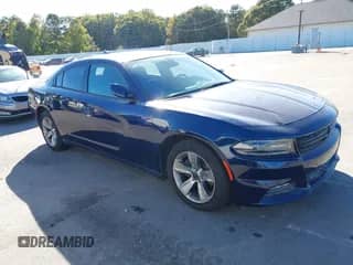 2015 Dodge Charger SXT z VIN 2C3CDXHG2FH844688, wystawiony jako IAAI lot #43515079 z przebiegiem 186 015 mil mil oraz . Historia ofert i sprzedaży dostępna na DreamBid. Obrazek 1.