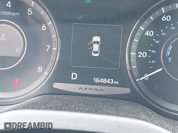 ✅ 2016 Hyundai Azera Limited • VIN: KMHFH4JG6GA547389 • Лот: 42374403. Опубликован ранее на IAAI с пробегом 164 843 миль. Бесплатный доступ к архиву аукционных продаж из США и подробный отчёт об истории автомобиля на DreamBid. Изображение 15.