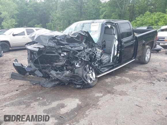 ✅ 2018 Chevrolet Silverado 1500 Custom • VIN: 1GCRCPEC0JZ331135 • Лот: 42104615. Опубликован ранее на IAAI с пробегом Не указан. Бесплатный доступ к архиву аукционных продаж из США и подробный отчёт об истории автомобиля на DreamBid. Изображение 19.