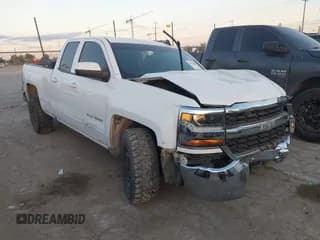 ✅ 2019 Chevrolet Silverado 1500 LT • VIN: 2GCRCPEC5K1113587 • Lot: 43794100. Wystawiony na IAAI z przebiegiem 116 779 mil. Bezpłatny archiwum sprzedaży aukcyjnych z USA i szczegółowy raport historii pojazdu na DreamBid. Zdjęcie 1.