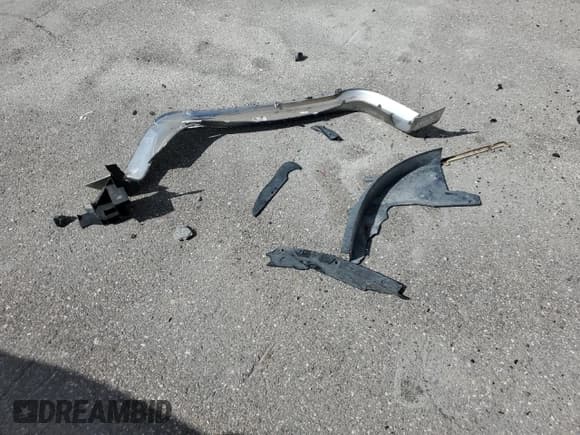 ✅ 2019 Dodge Journey Crossroad • VIN: 3C4PDCGG6KT840958 • Лот: 81678925. Опубликован ранее на Copart с пробегом Не указан. Бесплатный доступ к архиву аукционных продаж из США и подробный отчёт об истории автомобиля на DreamBid. Изображение 13.