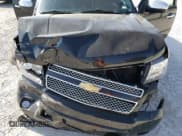 ✅ 2013 Chevrolet Suburban LT • VIN: 1GNSCJE09DR348922 • Lot: 74972334. Wystawiony na Copart z przebiegiem 108 275 mil. Bezpłatny archiwum sprzedaży aukcyjnych z USA i szczegółowy raport historii pojazdu na DreamBid. Zdjęcie 12.