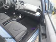 ✅ 2009 Honda Fit • VIN: JHMGE87219S074372 • Лот: 42461201. Опубликован ранее на IAAI с пробегом 213 898 миль. Бесплатный доступ к архиву аукционных продаж из США и подробный отчёт об истории автомобиля на DreamBid. Изображение 5.