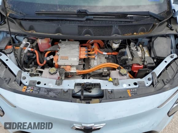 ✅ 2022 Chevrolet Bolt EV 2LT • VIN: 1G1FX6S06N4101896 • Lot: 48811794. Wystawiony na Copart z przebiegiem 53 751 mil. Bezpłatny archiwum sprzedaży aukcyjnych z USA i szczegółowy raport historii pojazdu na DreamBid. Zdjęcie 11.