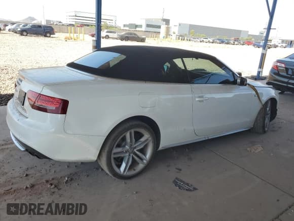 ✅ 2012 Audi S5 Premium Plus • VIN: WAUCGAFH0CN000239 • Lot: 73031974. Listed on Copart with 42,848 mi. Free auction sales archive from the USA and detailed vehicle history report at DreamBid. Image 3.