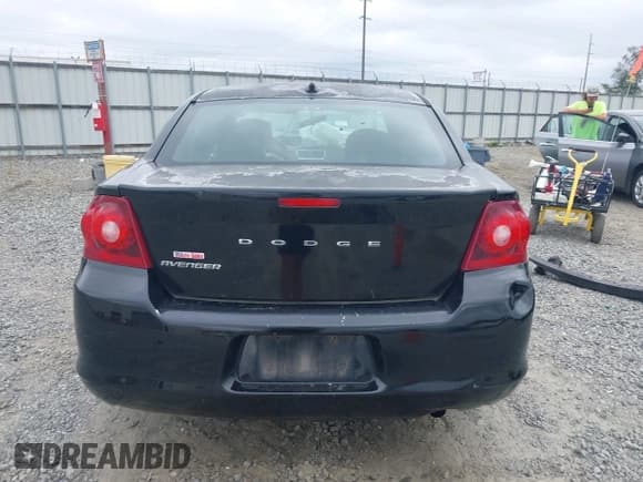 ✅ 2014 Dodge Avenger SE • VIN: 1C3CDZAB1EN120751 • Lot: 43313531. Listed on IAAI with 228,498 mi. Free auction sales archive from the USA and detailed vehicle history report at DreamBid. Image 17.