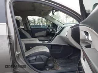 ✅ 2010 Chevrolet Equinox 1LT • VIN: 2CNALDEW0A6316938 • Лот: 43440052. Опубликован ранее на IAAI с пробегом 232 419 миль. Бесплатный доступ к архиву аукционных продаж из США и подробный отчёт об истории автомобиля на DreamBid. Изображение 5.