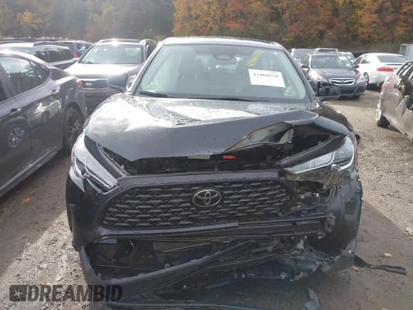 ✅ 2023 Toyota Corolla Cross L • VIN: 7MUAAAAG4PV069225 • Lot: 43460558. Wystawiony na IAAI z przebiegiem 17 921 mil. Bezpłatny archiwum sprzedaży aukcyjnych z USA i szczegółowy raport historii pojazdu na DreamBid. Zdjęcie 12.