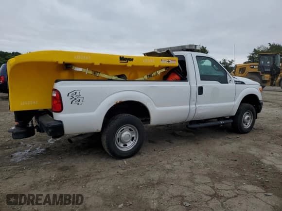 ✅ 2015 Ford F-250 XLT • VIN: 1FTBF2B65FEC15809 • Lot: 68775135. Wystawiony na Copart z przebiegiem 49 079 mil. Bezpłatny archiwum sprzedaży aukcyjnych z USA i szczegółowy raport historii pojazdu na DreamBid. Zdjęcie 3.
