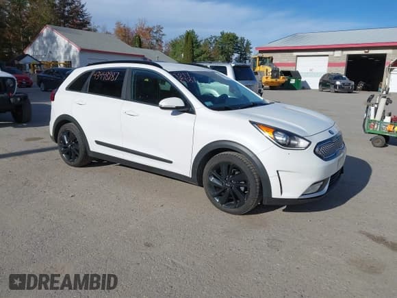 ✅ 2019 Kia Niro EX • VIN: KNDCC3LC1K5297586 • Lot: 43448987. Wystawiony na IAAI z przebiegiem 67 759 mil. Bezpłatny archiwum sprzedaży aukcyjnych z USA i szczegółowy raport historii pojazdu na DreamBid. Zdjęcie 1.
