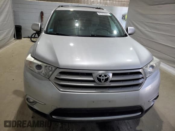 ✅ 2011 Toyota Highlander • VIN: 5TDBK3EH8BS050633 • Лот: 87059865. Опубликован ранее на Copart с пробегом 155 918 миль. Бесплатный доступ к архиву аукционных продаж из США и подробный отчёт об истории автомобиля на DreamBid. Изображение 5.
