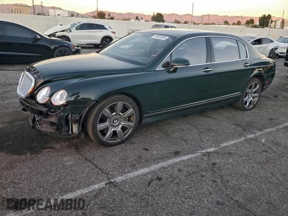 ✅ 2007 Bentley Flying Spur • VIN: SCBBR93W87C041006 • Lot: 94555005. Wystawiony na Copart z przebiegiem 30 217 mil. Bezpłatny archiwum sprzedaży aukcyjnych z USA i szczegółowy raport historii pojazdu na DreamBid. Zdjęcie 1.