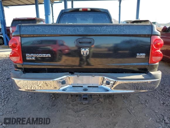 ✅ 2006 Dodge Dakota • VIN: 1D7HE42J16S632364 • Лот: 57611325. Опубликован ранее на Copart с пробегом 187 317 миль. Бесплатный доступ к архиву аукционных продаж из США и подробный отчёт об истории автомобиля на DreamBid. Изображение 6.