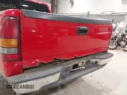 ✅ 2002 Chevrolet Silverado 2500HD • VIN: 1GCHK29U12E160263 • Lot: 43820432. Wystawiony na IAAI z przebiegiem 233 390 mil. Bezpłatny archiwum sprzedaży aukcyjnych z USA i szczegółowy raport historii pojazdu na DreamBid. Zdjęcie 12.