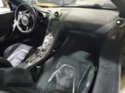 ✅ 2015 McLaren 650S • VIN: SBM11FAA0FW004199 • Lot: 83836504. Wystawiony na Copart z przebiegiem 65 073 mil. Bezpłatny archiwum sprzedaży aukcyjnych z USA i szczegółowy raport historii pojazdu na DreamBid. Zdjęcie 8.