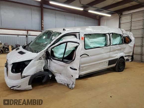 ✅ 2023 Ford Transit Passenger XL • VIN: 1FBAX2YGXPKB08481 • Лот: 43177325. Опубликован ранее на Copart с пробегом Не указан. Бесплатный доступ к архиву аукционных продаж из США и подробный отчёт об истории автомобиля на DreamBid. Изображение 1.