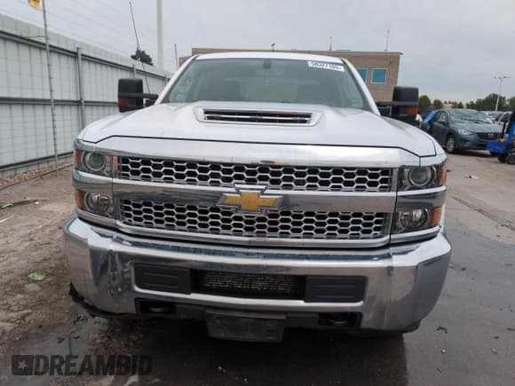 ✅ 2019 Chevrolet Silverado 2500HD Work Truck • VIN: 1GC1KREY7KF103126 • Лот: 58327105. Опубликован ранее на Copart с пробегом 191 511 миль. Бесплатный доступ к архиву аукционных продаж из США и подробный отчёт об истории автомобиля на DreamBid. Изображение 5.