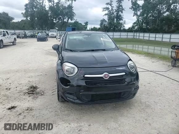✅ 2017 FIAT 500X Pop • VIN: ZFBCFXAB5HP610907 • Lot: 84570465. Listed on Copart with 94,955 mi. Free auction sales archive from the USA and detailed vehicle history report at DreamBid. Image 13.