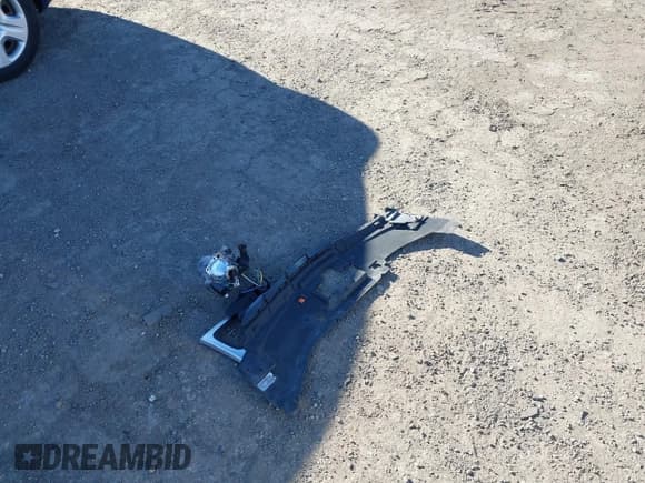 ✅ 2012 Chrysler 200 Touring • VIN: 1C3CCBBB4CN299051 • Lot: 43461980. Wystawiony na IAAI z przebiegiem 128 365 mil. Bezpłatny archiwum sprzedaży aukcyjnych z USA i szczegółowy raport historii pojazdu na DreamBid. Zdjęcie 12.