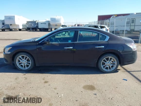 ✅ 2014 Nissan Maxima SV • VIN: 1N4AA5AP7EC430615 • Lot: 40795325. Listed on IAAI with 235,160 mi. Free auction sales archive from the USA and detailed vehicle history report at DreamBid. Image 14.