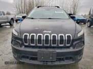 ✅ 2014 Jeep Cherokee Latitude • VIN: 1C4PJMCB5EW208329 • Lot: 95978125. Wystawiony na Copart z przebiegiem 143 174 mil. Bezpłatny archiwum sprzedaży aukcyjnych z USA i szczegółowy raport historii pojazdu na DreamBid. Zdjęcie 5.