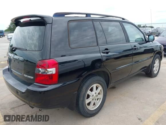 2007 Toyota Highlander z VIN JTEGD21A770157388, wystawiony jako IAAI lot #42839759 z przebiegiem 257 275 mil mil oraz . Historia ofert i sprzedaży dostępna na DreamBid. Obrazek 4.