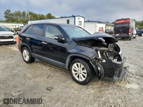 ✅ 2014 Kia Sorento EX • VIN: 5XYKU4A77EG484606 • Лот: 81404025. Опубликован ранее на Copart с пробегом Не указан. Бесплатный доступ к архиву аукционных продаж из США и подробный отчёт об истории автомобиля на DreamBid. Изображение 4.