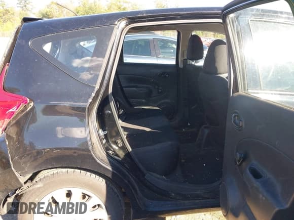 ✅ 2015 Nissan Note SL • VIN: 3N1CE2CP3FL389282 • Лот: 43472412. Опубликован ранее на IAAI с пробегом 106 487 миль. Бесплатный доступ к архиву аукционных продаж из США и подробный отчёт об истории автомобиля на DreamBid. Изображение 8.