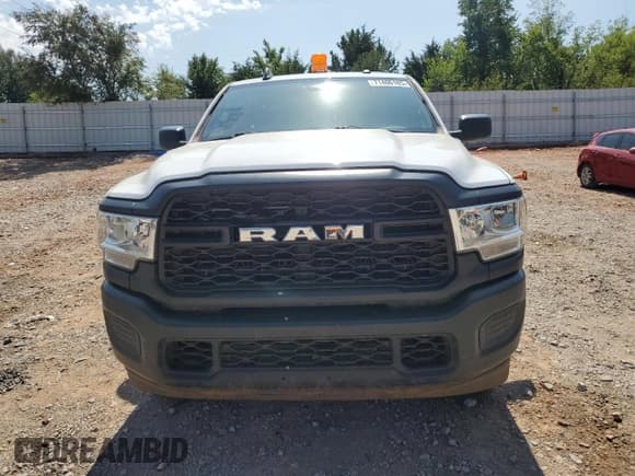 ✅ 2021 Ram 2500 Tradesman • VIN: 3C6UR5HJ8MG677288 • Лот: 71406185. Опубликован ранее на Copart с пробегом 40 695 миль. Бесплатный доступ к архиву аукционных продаж из США и подробный отчёт об истории автомобиля на DreamBid. Изображение 5.