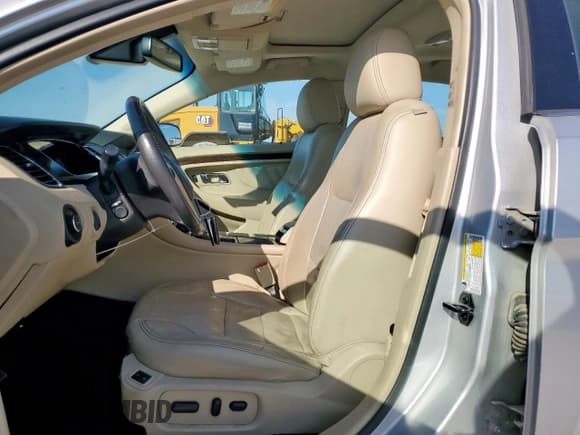 ✅ 2018 Ford Taurus Limited • VIN: 1FAHP2F83JG118047 • Lot: 85324515. Listed on Copart with 145,227 mi. Free auction sales archive from the USA and detailed vehicle history report at DreamBid. Image 7.