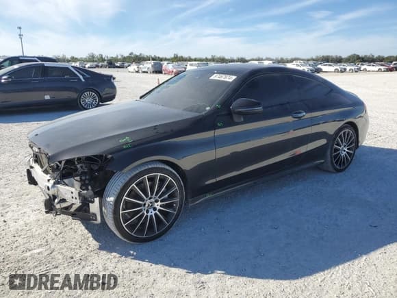 ✅ 2021 Mercedes-Benz C 300 • VIN: W1KWJ8DB3MG066286 • Lot: 87467674. Wystawiony na Copart z przebiegiem 36 856 mil. Bezpłatny archiwum sprzedaży aukcyjnych z USA i szczegółowy raport historii pojazdu na DreamBid. Zdjęcie 1.