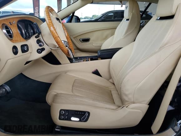 ✅ 2012 Bentley Continental GT • VIN: SCBGR3ZA0CC074963 • Лот: 90690125. Опубликован ранее на Copart с пробегом 29 031 миль. Бесплатный доступ к архиву аукционных продаж из США и подробный отчёт об истории автомобиля на DreamBid. Изображение 7.