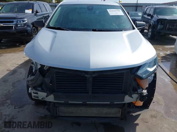 ✅ 2020 Chevrolet Equinox LS • VIN: 3GNAXHEVXLS653233 • Lot: 43125798. Wystawiony na IAAI z przebiegiem 110 051 mil. Bezpłatny archiwum sprzedaży aukcyjnych z USA i szczegółowy raport historii pojazdu na DreamBid. Zdjęcie 13.