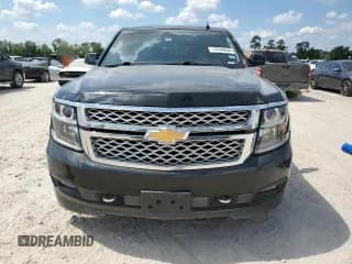 ✅ 2017 Chevrolet Suburban LT • VIN: 1GNSCHKC3HR306047 • Lot: 72534444. Wystawiony na Copart z przebiegiem 151 748 mil. Bezpłatny archiwum sprzedaży aukcyjnych z USA i szczegółowy raport historii pojazdu na DreamBid. Zdjęcie 5.