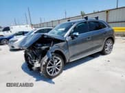 ✅ 2022 Audi SQ5 Premium • VIN: WA1A4AFY2N2103115 • Lot: 68171305. Wystawiony na Copart z przebiegiem Nie podano. Bezpłatny archiwum sprzedaży aukcyjnych z USA i szczegółowy raport historii pojazdu na DreamBid. Zdjęcie 1.