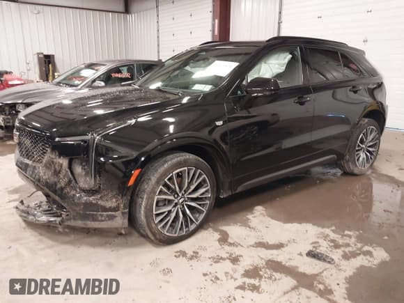 ✅ 2024 Cadillac XT4 AWD Sport • VIN: 1GYFZFR49RF109862 • Lot: 43861825. Listed on IAAI with 11,162 mi. Free auction sales archive from the USA and detailed vehicle history report at DreamBid. Image 17.