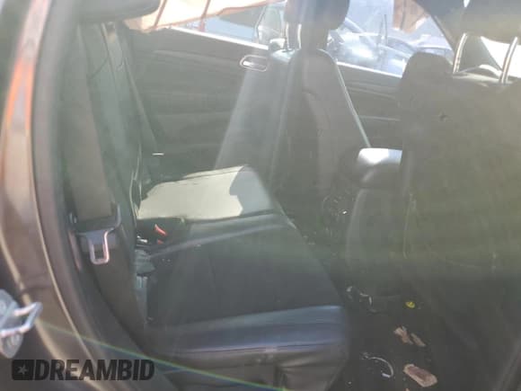 ✅ 2015 Jeep Grand Cherokee Altitude • VIN: 1C4RJEAG5FC220531 • Лот: 80893105. Опубликован ранее на Copart с пробегом 172 350 миль. Бесплатный доступ к архиву аукционных продаж из США и подробный отчёт об истории автомобиля на DreamBid. Изображение 10.