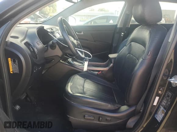 ✅ 2013 Kia Sportage EX • VIN: KNDPC3A29D7398393 • Lot: 81909045. Listed on Copart with 77,276 mi. Free auction sales archive from the USA and detailed vehicle history report at DreamBid. Image 7.