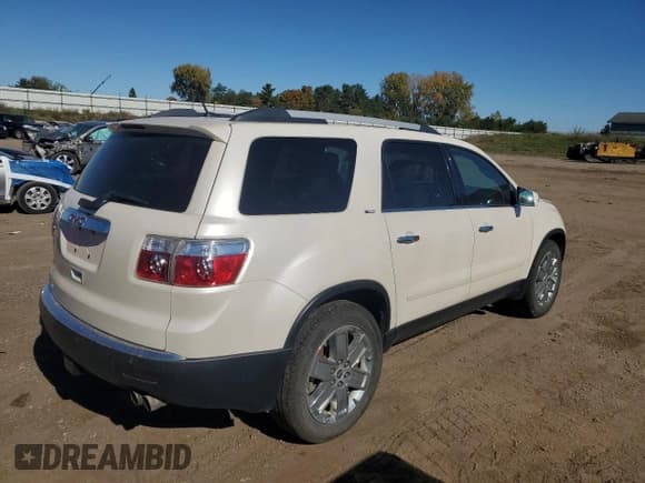 ✅ 2010 GMC Acadia SLT2 • VIN: 1GKLRNED2AJ188239 • Lot: 82477425. Listed on Copart with 129,051 mi. Free auction sales archive from the USA and detailed vehicle history report at DreamBid. Image 3.