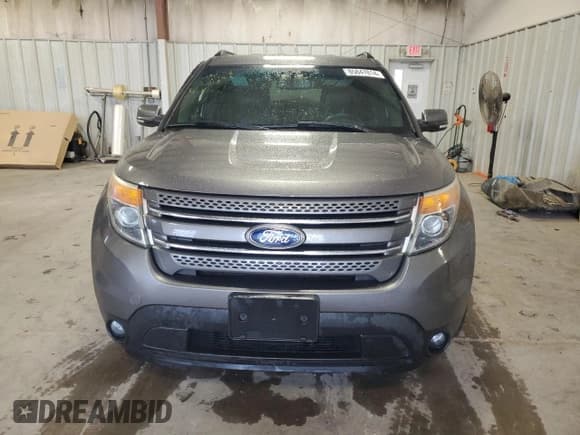 ✅ 2013 Ford Explorer Limited • VIN: 1FM5K7F97DGC29282 • Lot: 85847814. Wystawiony na Copart z przebiegiem 167 390 mil. Bezpłatny archiwum sprzedaży aukcyjnych z USA i szczegółowy raport historii pojazdu na DreamBid. Zdjęcie 5.