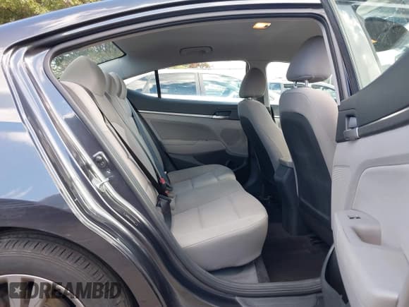 ✅ 2020 Hyundai Elantra Value Edition • VIN: 5NPD84LF3LH624478 • Lot: 43522044. Listed on IAAI with 73,193 mi. Free auction sales archive from the USA and detailed vehicle history report at DreamBid. Image 8.