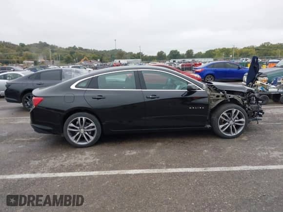 2025 Chevrolet Malibu LT with VIN 1G1ZD5STXSF155079, listed as a IAAI auction lot 43426621 with 18,484 mi miles and . Bid and sale history available at DreamBid. Image 14.
