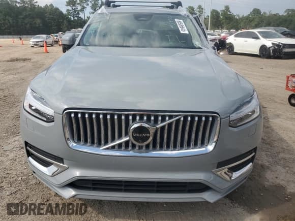 ✅ 2024 Volvo XC90 Plus Bright Theme • VIN: YV4062PEXR1187974 • Lot: 66936645. Listed on Copart with Not provided. Free auction sales archive from the USA and detailed vehicle history report at DreamBid. Image 5.