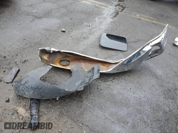 ✅ 2002 Chevrolet Silverado 1500 LS • VIN: 1GCEK19T22Z256528 • Лот: 73224024. Опубликован ранее на Copart с пробегом 220 988 миль. Бесплатный доступ к архиву аукционных продаж из США и подробный отчёт об истории автомобиля на DreamBid. Изображение 14.