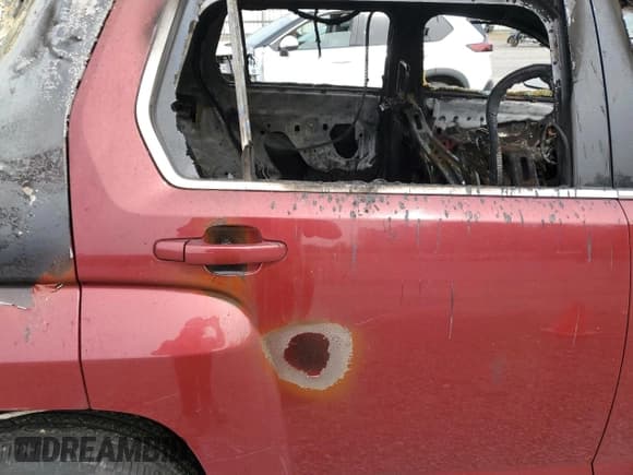 ✅ 2011 GMC Terrain SLT-1 • VIN: 2CTFLVEC9B6379208 • Lot: 56422105. Wystawiony na Copart z przebiegiem Nie podano. Bezpłatny archiwum sprzedaży aukcyjnych z USA i szczegółowy raport historii pojazdu na DreamBid. Zdjęcie 11.