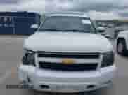 2014 Chevrolet Suburban LT z VIN 1GNSCJE02ER153469, wystawiony jako IAAI lot #42481563 z przebiegiem 249 441 mil mil oraz . Historia ofert i sprzedaży dostępna na DreamBid. Obrazek 18.