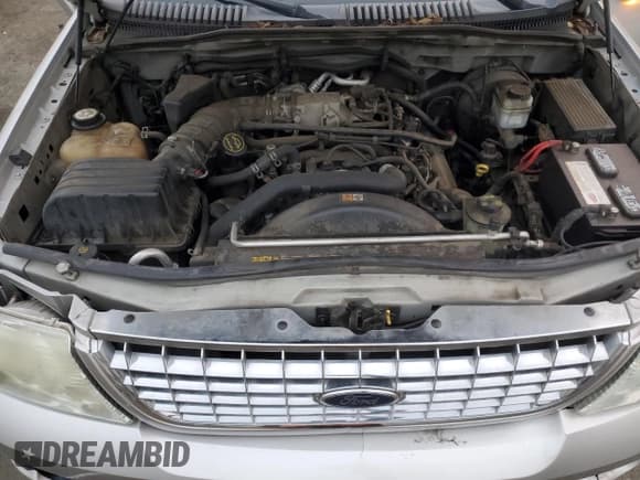 ✅ 2004 Ford Explorer Limited • VIN: 1FMDU65W14UB53244 • Лот: 85769374. Опубликован ранее на Copart с пробегом 168 663 миль. Бесплатный доступ к архиву аукционных продаж из США и подробный отчёт об истории автомобиля на DreamBid. Изображение 12.