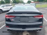 ✅ 2018 Audi S5 Sportback Premium Plus • VIN: WAUB4CF59JA038921 • Lot: 42526233. Wystawiony na IAAI z przebiegiem 81 066 mil. Bezpłatny archiwum sprzedaży aukcyjnych z USA i szczegółowy raport historii pojazdu na DreamBid. Zdjęcie 16.